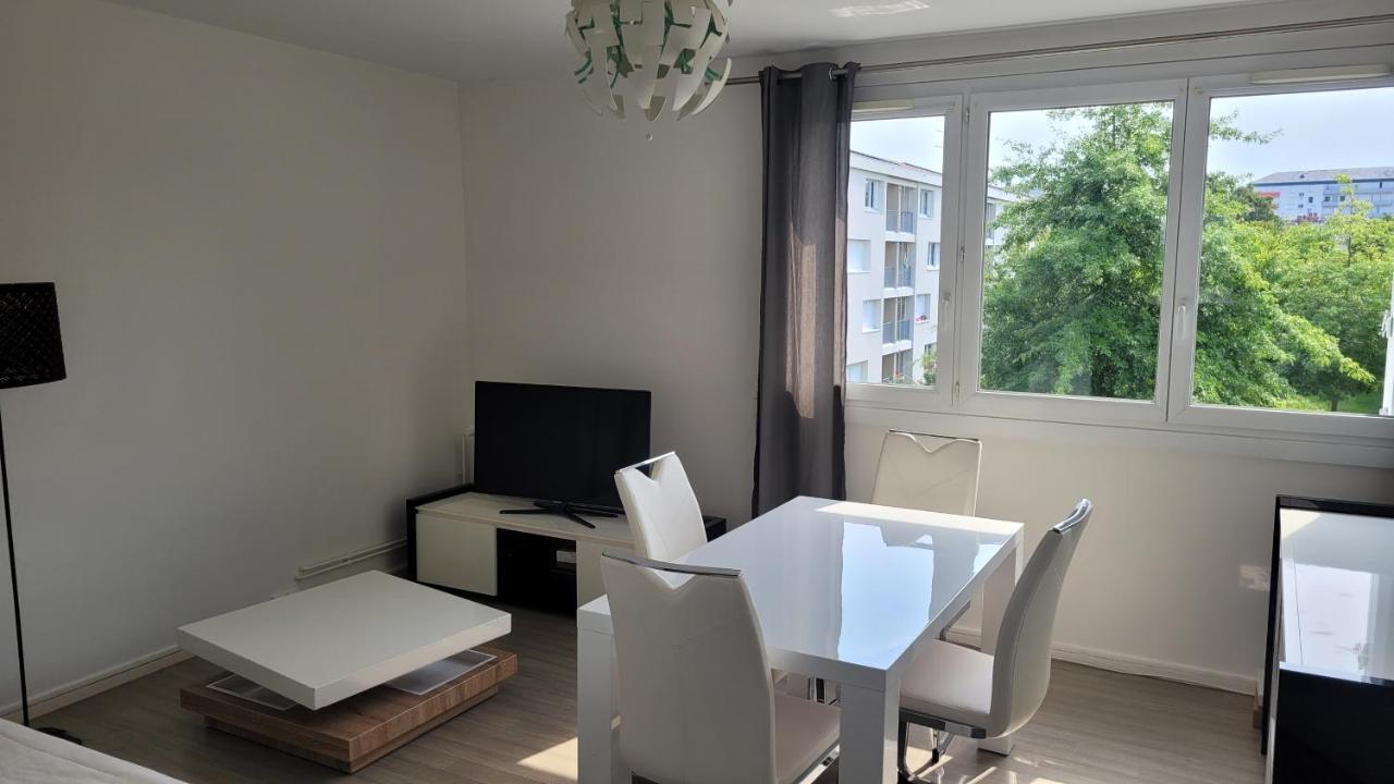Appartement Lumineux Шоле Екстер'єр фото